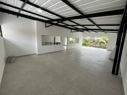 Casa en arriendo en Laureles, Medellín · foto 21 de 24