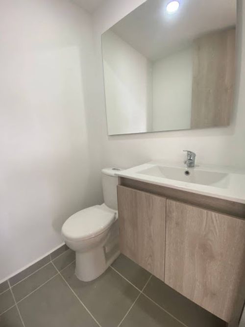 Apartamento de 2 alcobas en arriendo en Vilachuaga, Rionegro, 74 m² · foto 3 de 10