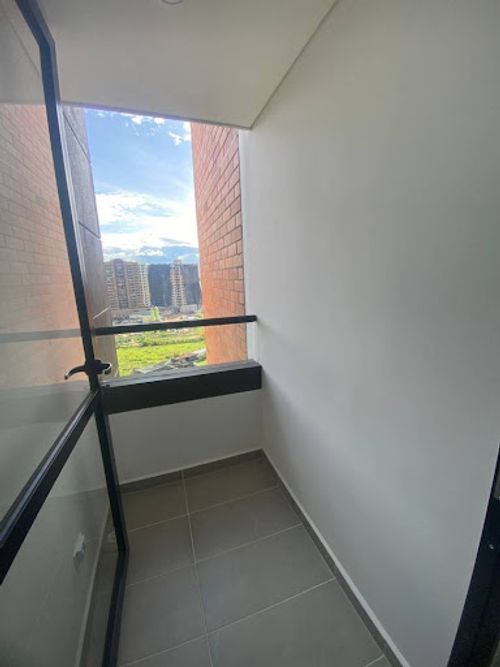 Apartamento de 2 alcobas en arriendo en Vilachuaga, Rionegro, 74 m² · foto 7 de 10