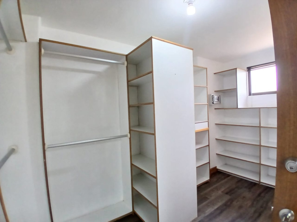 Apartamento en arriendo en Altos Del Poblado, Medellín · foto 20 de 24