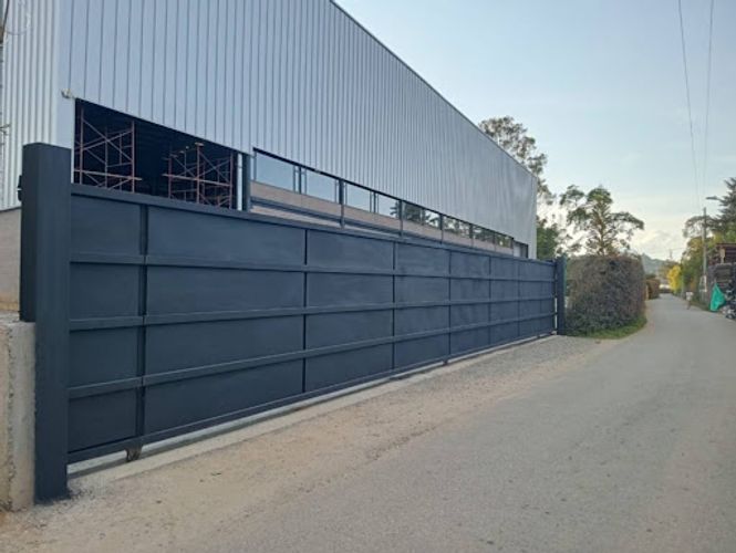 Bodega en arriendo en Garrido, Rionegro, 2000 m² · foto 2 de 14