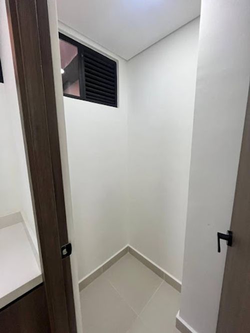 Oficina en arriendo en La Castellana, Medellín, 63 m² · foto 8 de 8