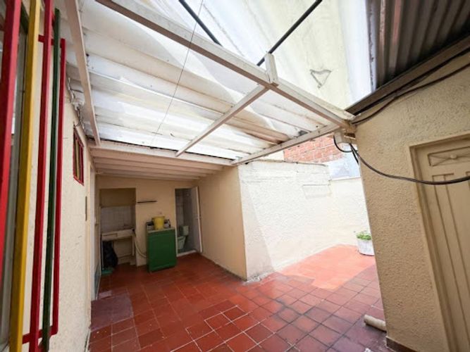 Oficina en arriendo en San Joaquin, Medellín, 160 m² · foto 10 de 12