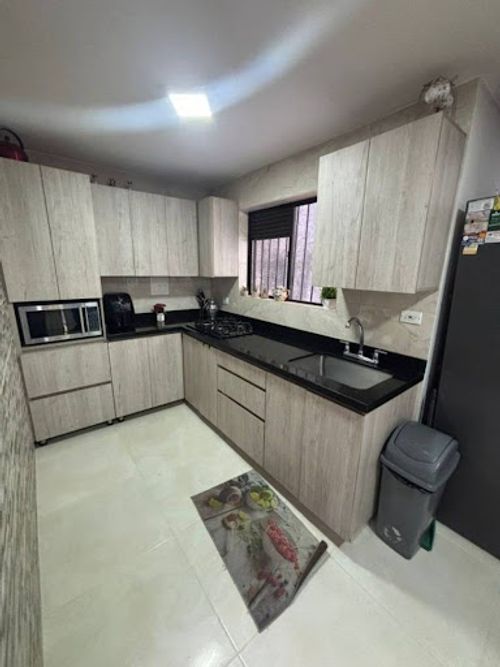 Apartamento en venta en La Magnolia, Envigado · foto 4 de 13