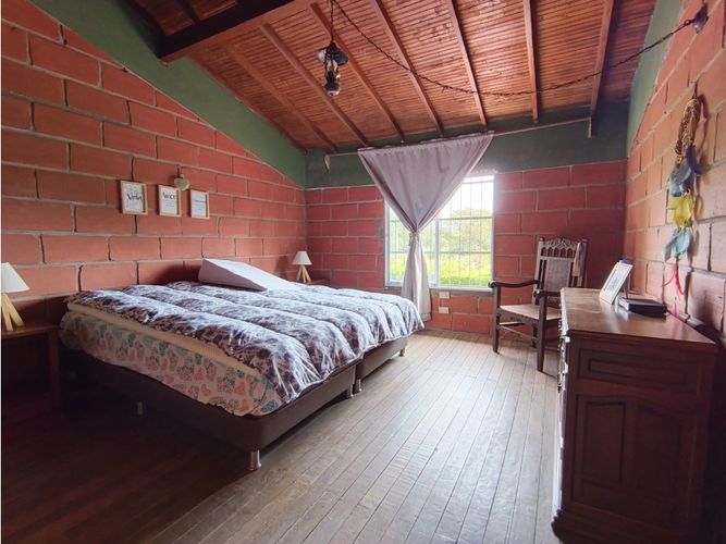 Finca en venta en Santa Elena, Medellín, 3800 m² · foto 12 de 24