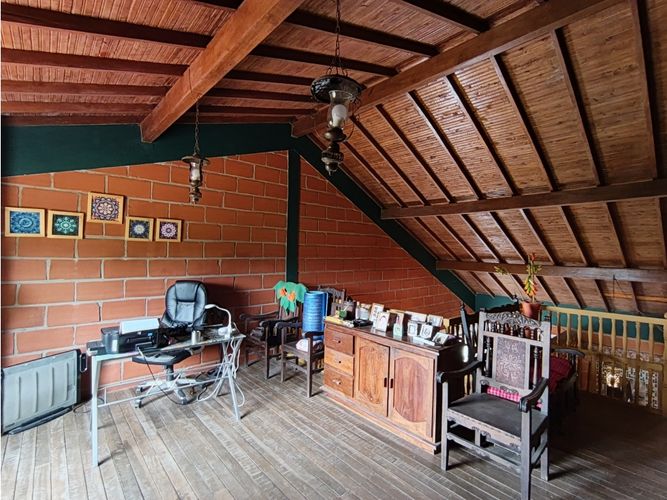 Finca en venta en Santa Elena, Medellín, 3800 m² · foto 16 de 24