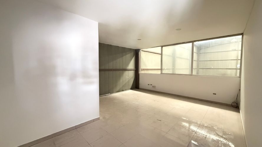 Bodega en arriendo en Acopi, Yumbo, 450 m² · foto 11 de 14