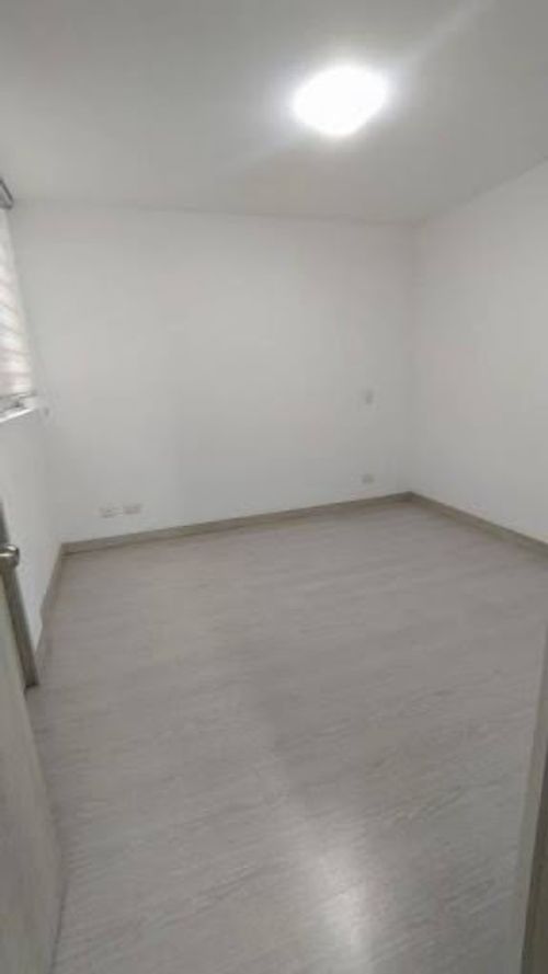 Apartamento de 3 alcobas en venta en Sabaneta Real, Sabaneta, 79 m² · foto 4 de 11