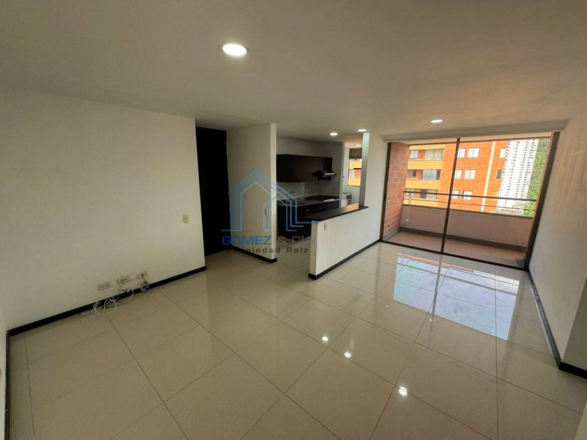 Apartamento en Arriendo en Vía Las Palmas, Medellín