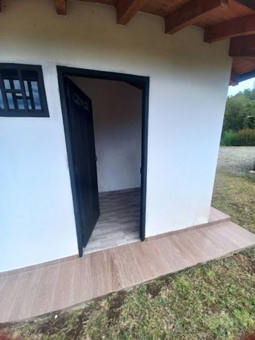Finca en arriendo en La Clara, Guarne, 200 m² · foto 23 de 24