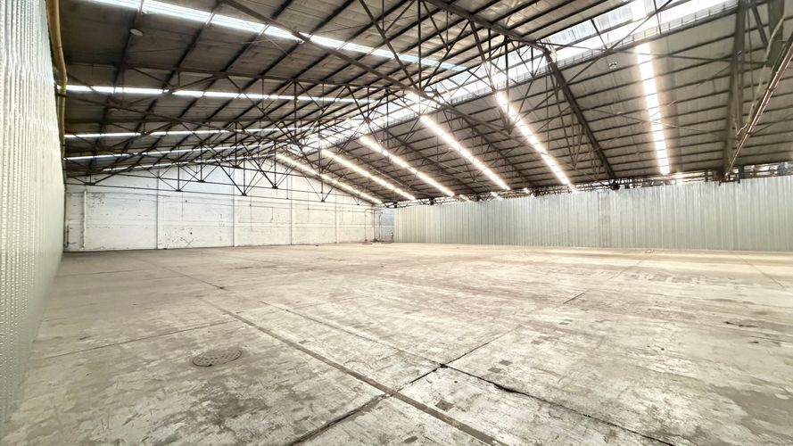 Bodega en arriendo en Salomia, Cali, 3200 m² · foto 2 de 19