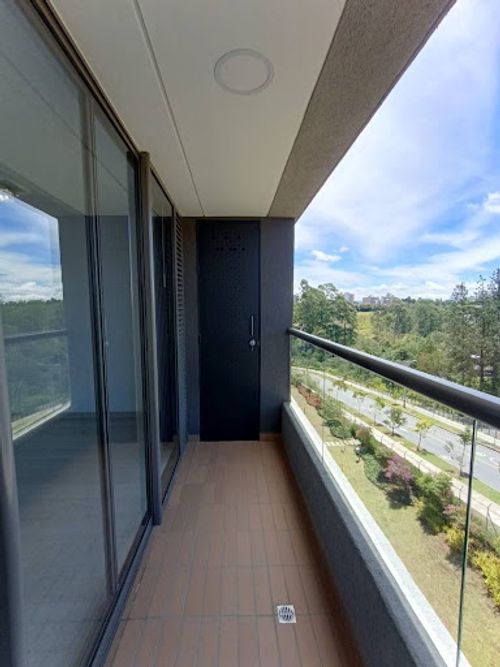 Apartamento de 1 alcoba en arriendo en Rionegro, 56 m² · foto 2 de 10