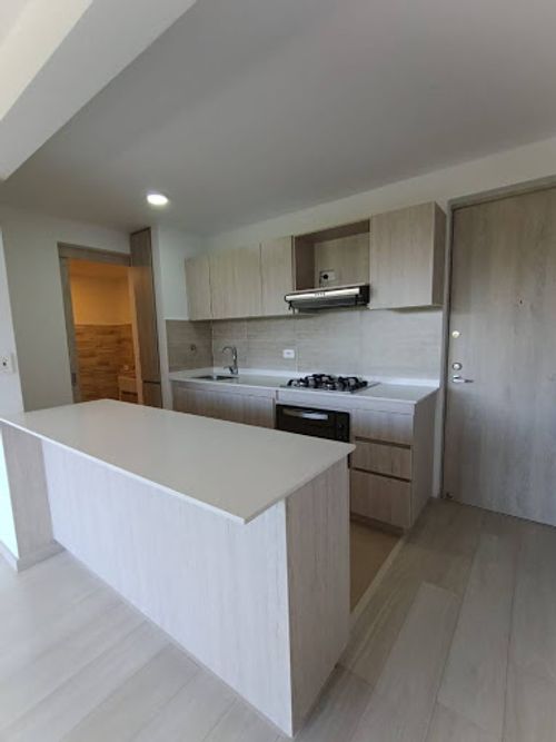 Apartamento de 1 alcoba en arriendo en Rionegro, 56 m² · foto 3 de 10