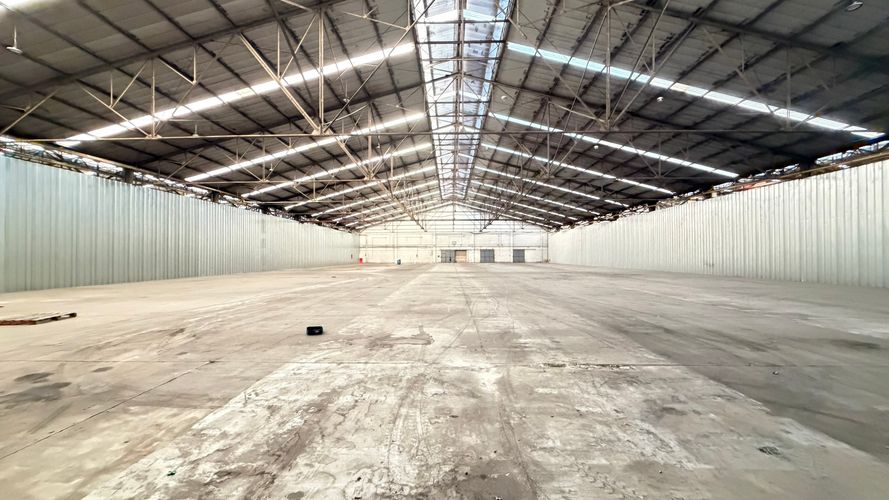 Bodega en arriendo en Salomia, Cali, 3200 m² · foto 8 de 19