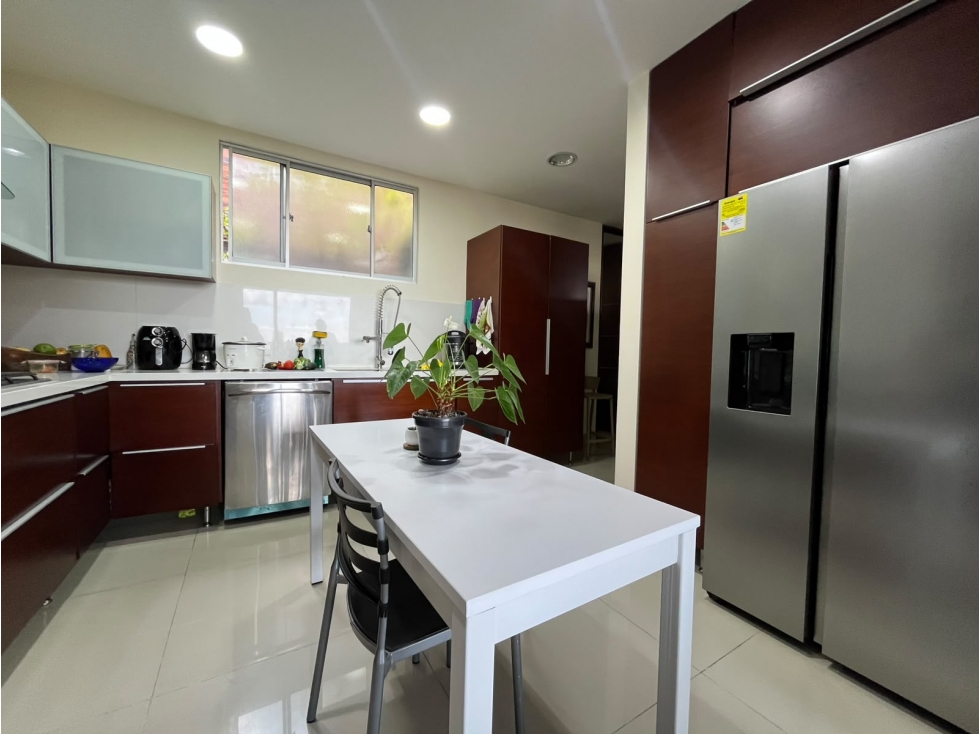 Apartamento en venta en Chicó Alto, Bogotá · foto 6 de 12
