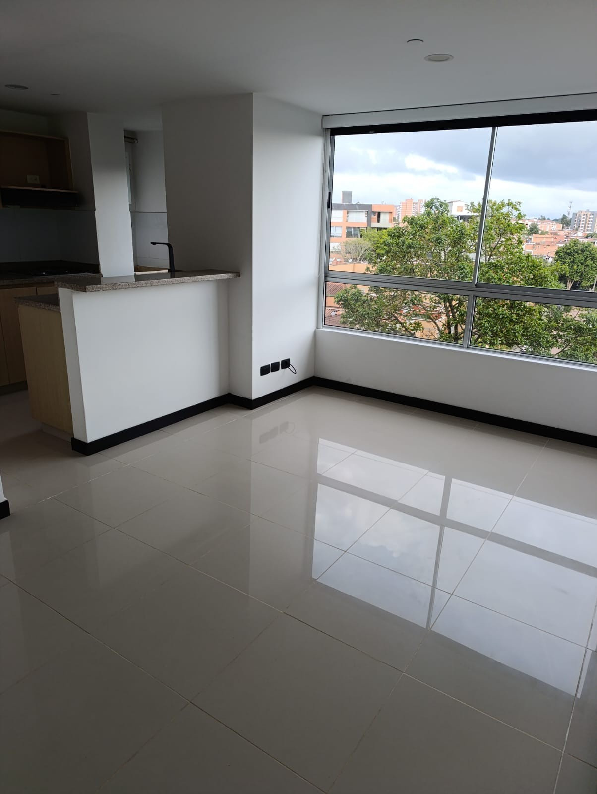 Apartamento en arriendo en Llano Grande, Rionegro · foto 3 de 12