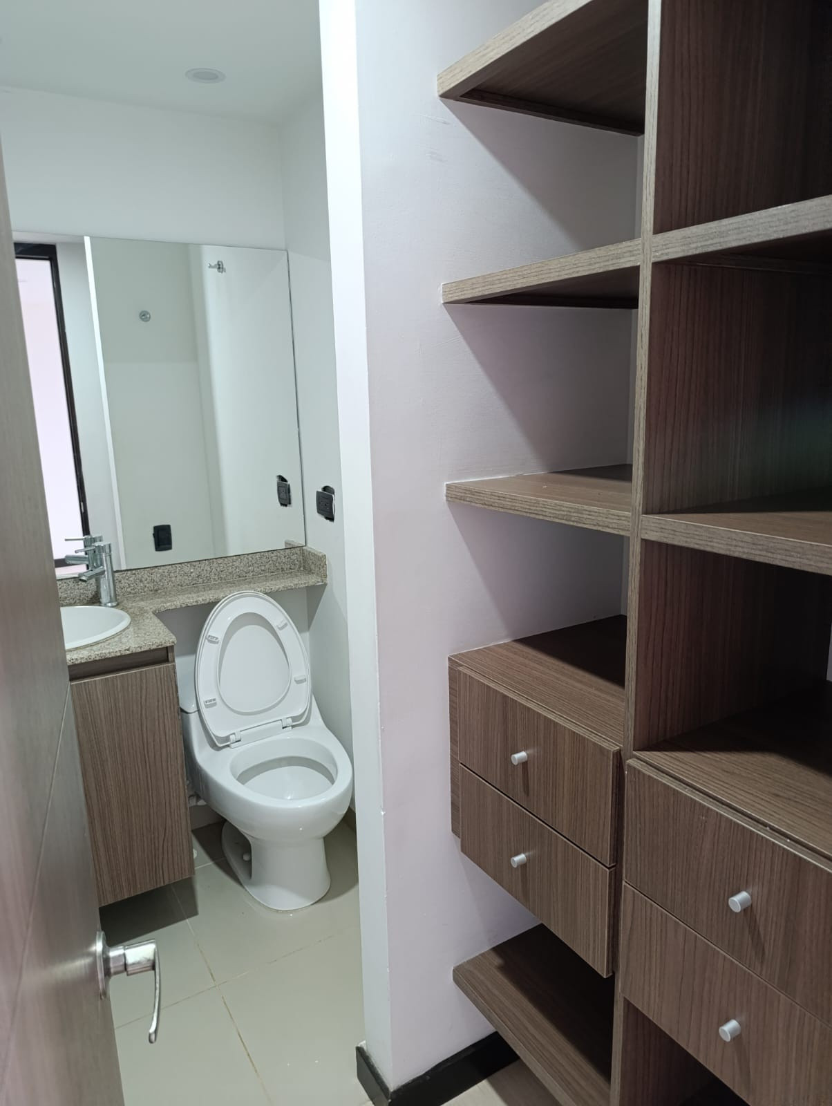 Apartamento en arriendo en Llano Grande, Rionegro · foto 8 de 12