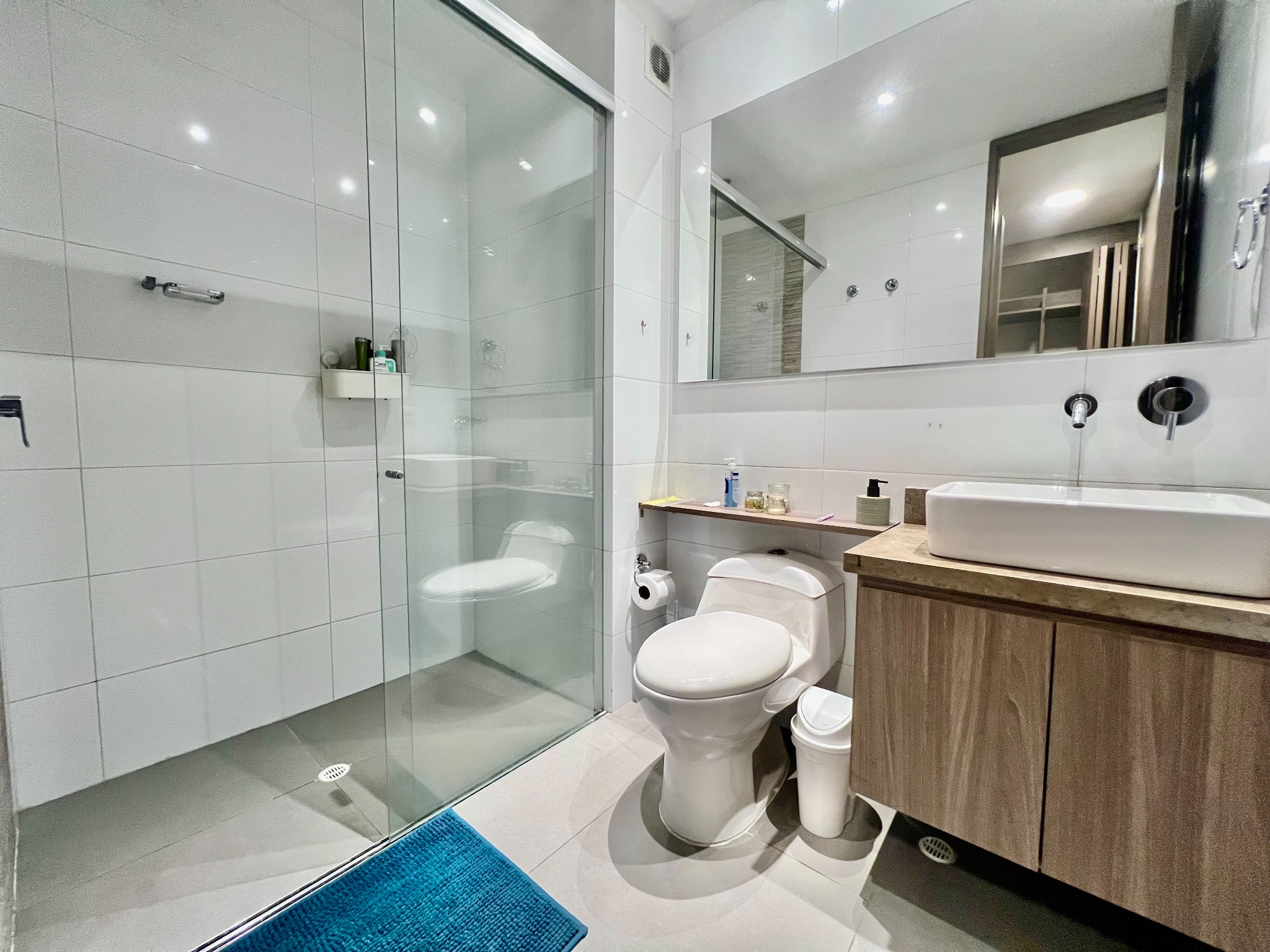 Apartamento en venta en Santa Barbara Oriental, Bogotá · foto 9 de 15