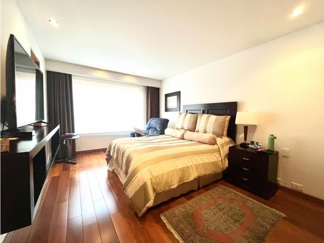 Apartamento en venta en Los Rosales, Bogotá · foto 7 de 12