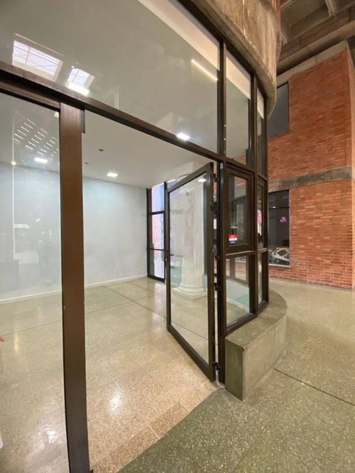 Local en arriendo en Aeroparque Juan Pablo Ii, Medellín, 30 m² · foto 4 de 8