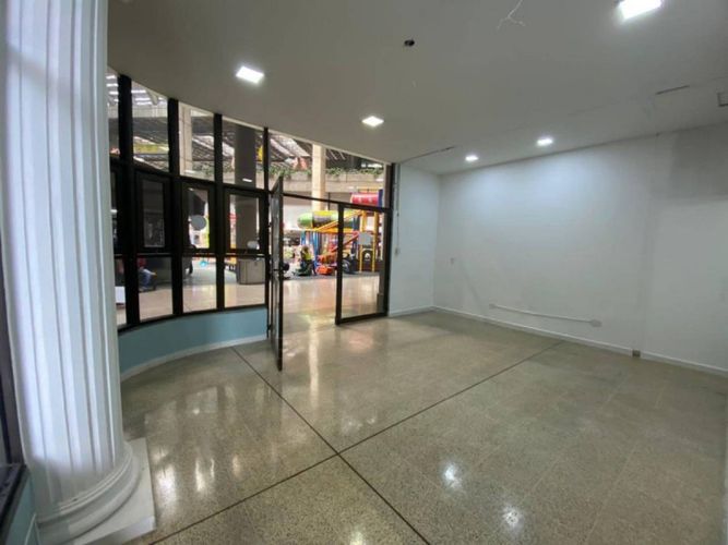 Local en arriendo en Aeroparque Juan Pablo Ii, Medellín, 30 m² · foto 8 de 8