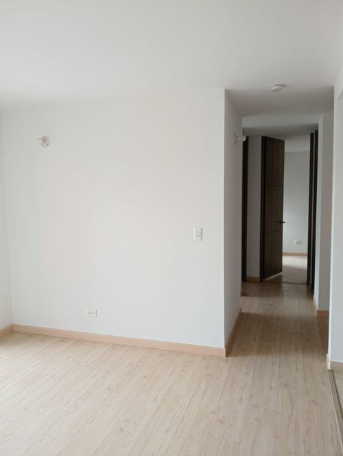 Apartamento de 3 alcobas en arriendo en La Prosperidad, Madrid, 68 m² · foto 5 de 20