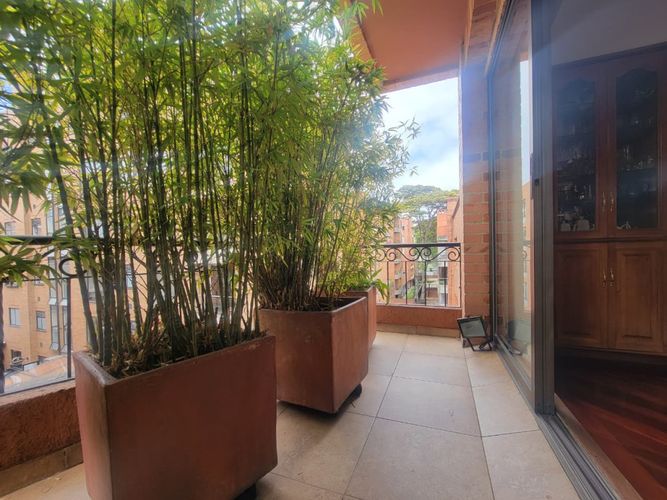 Apartamento de 4 alcobas en venta en Santa Barbara Occidental, Bogotá, 280 m² · foto 9 de 24