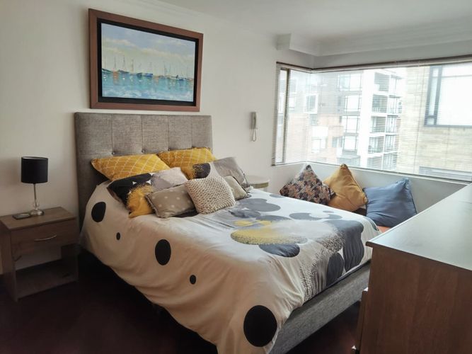 Apartamento de 4 alcobas en venta en Santa Barbara Occidental, Bogotá, 280 m² · foto 12 de 24