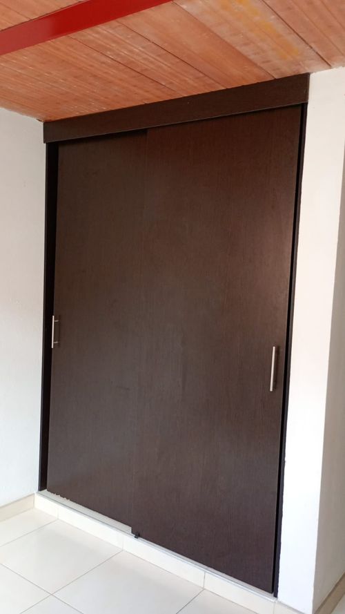 Casa de 10 alcobas en venta en Parque Industrial Santo Domingo, Mosquera, 234 m² · foto 5 de 11