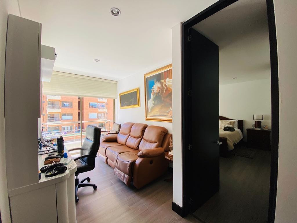 Apartamento en venta en Reserva De La Sierra, Bogotá · foto 9 de 16
