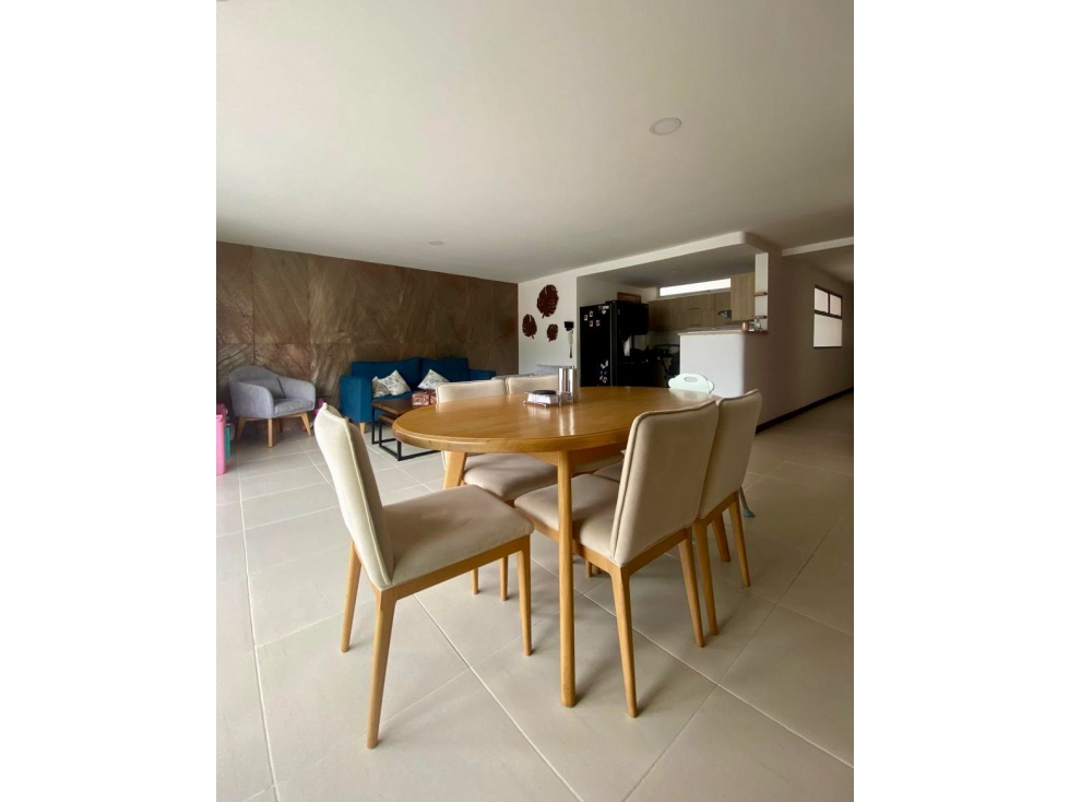Casa en venta en Estadio, Medellín 5