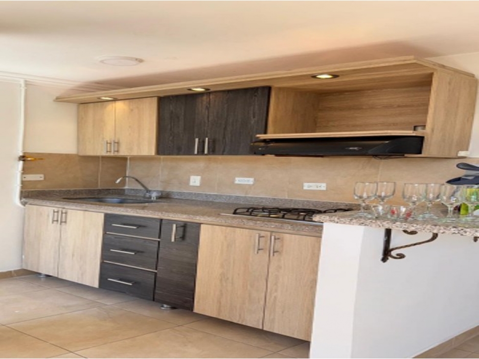 Casa en venta en Santa Mónica, Medellín 4