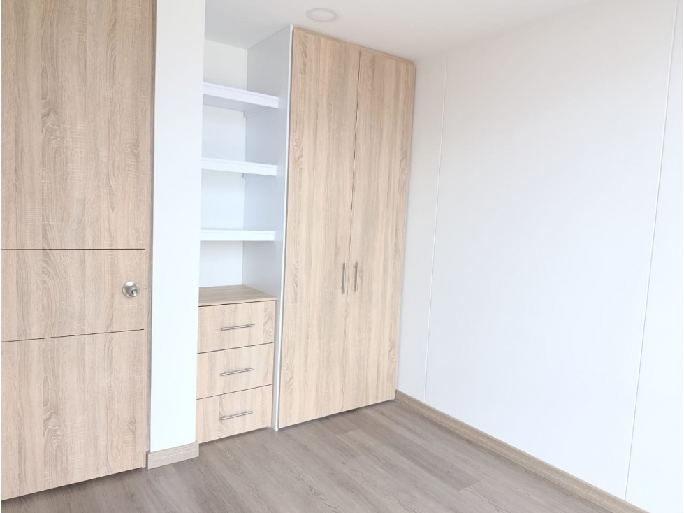 Apartamento en venta en Suba Urbano, Bogotá · foto 7 de 19