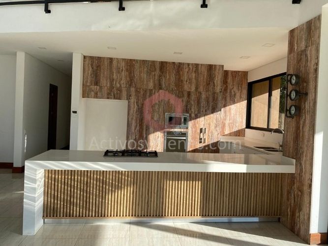Casa de 3 alcobas en venta en El Carmen De Viboral, El Carmen de Viboral · foto 9 de 18