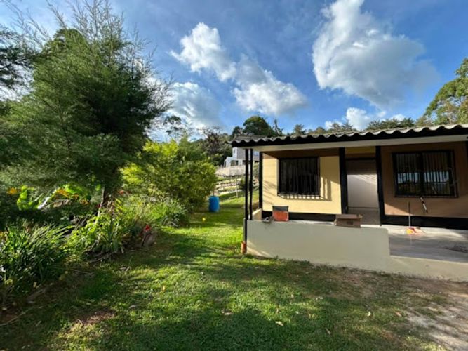 Finca en arriendo en La Ceja, 160 m² · foto 2 de 19