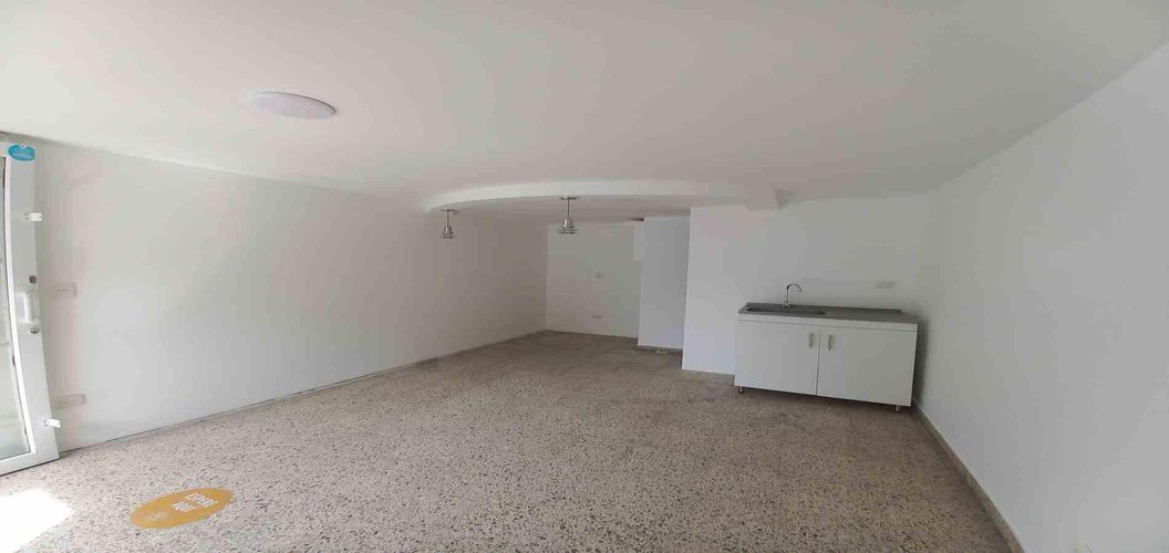 Local en arriendo en Buenos Aires, Pereira, 20 m² · foto 2 de 13
