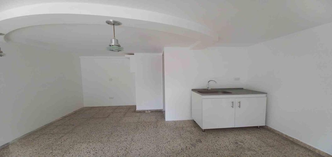 Local en arriendo en Buenos Aires, Pereira, 20 m² · foto 8 de 13