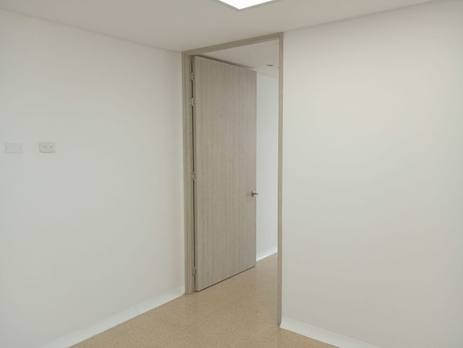 Consultorio en venta en Las Vegas, Envigado, 35 m² · foto 5 de 7