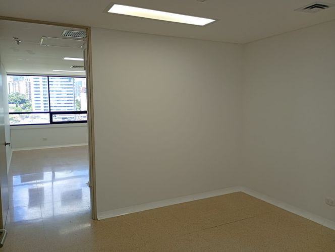 Consultorio en venta en Las Vegas, Envigado, 35 m² · foto 7 de 7