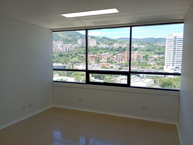 Consultorio en venta en Las Vegas, Envigado, 35 m² · foto 6 de 7