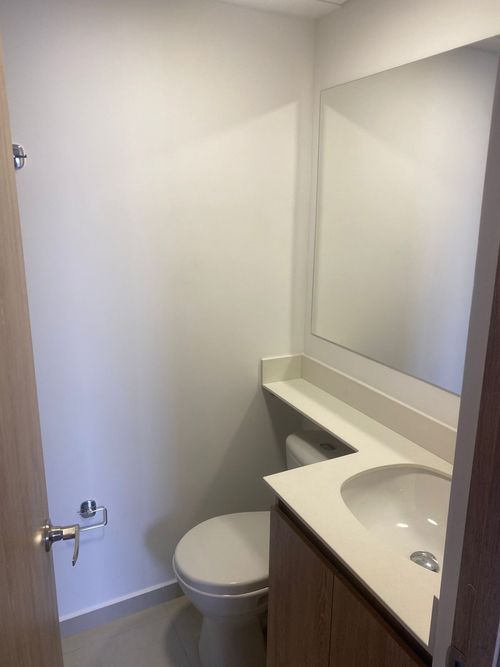 Apartamento en venta en Centro, Itagüí · foto 4 de 24