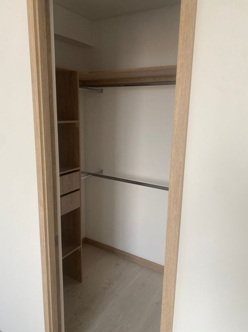 Apartamento en venta en Centro, Itagüí · foto 5 de 24