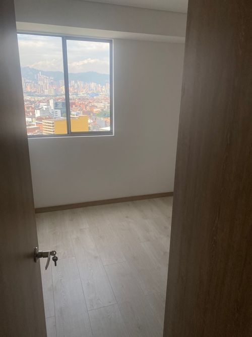 Apartamento en venta en Centro, Itagüí · foto 19 de 24