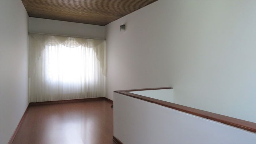 Casa de 4 alcobas en venta en Nueva Autopista, Bogotá, 179 m² · foto 8 de 18