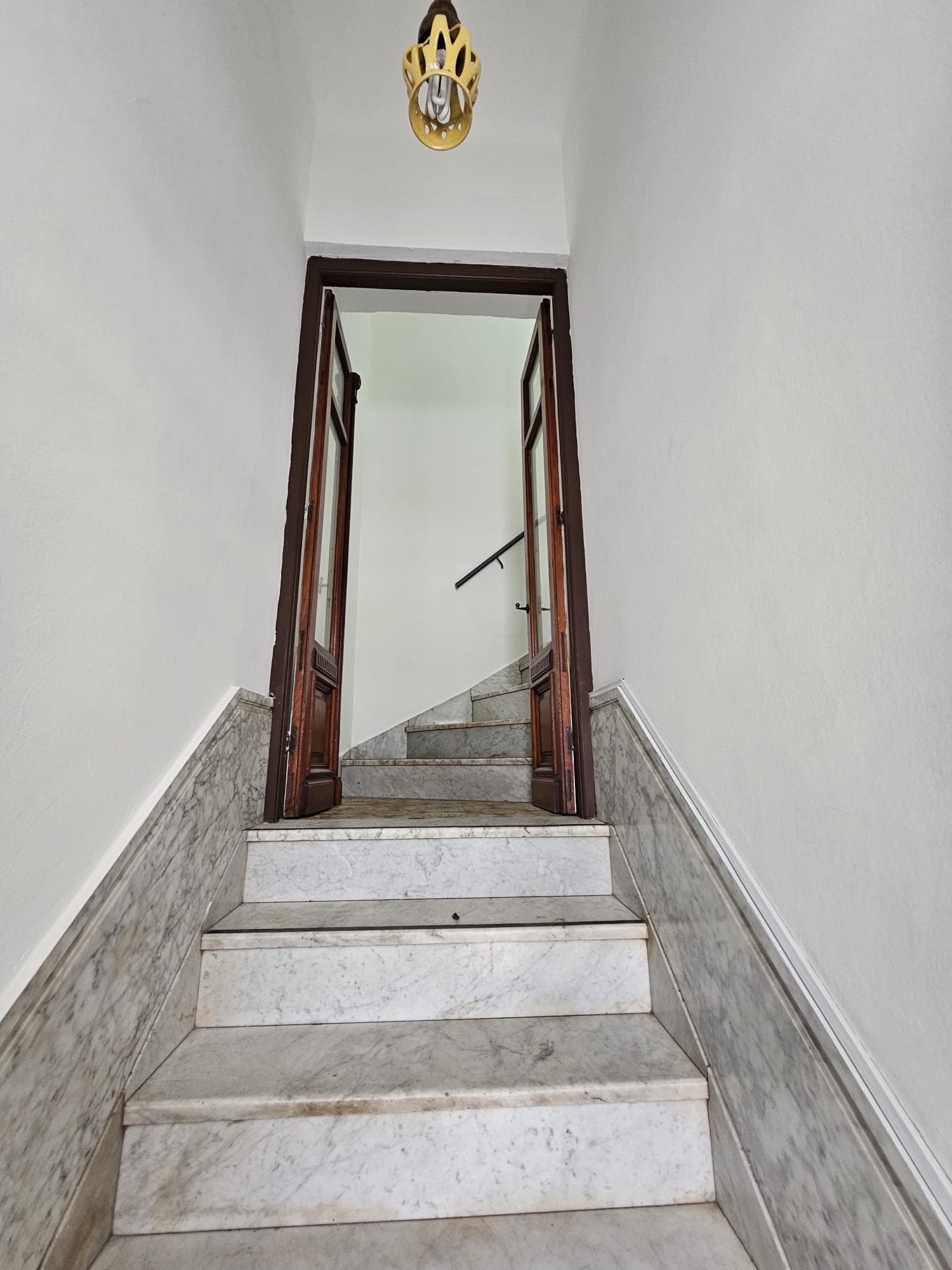 Alquilo Casa De Altos En Pocitos Ideal Empresa O Familia