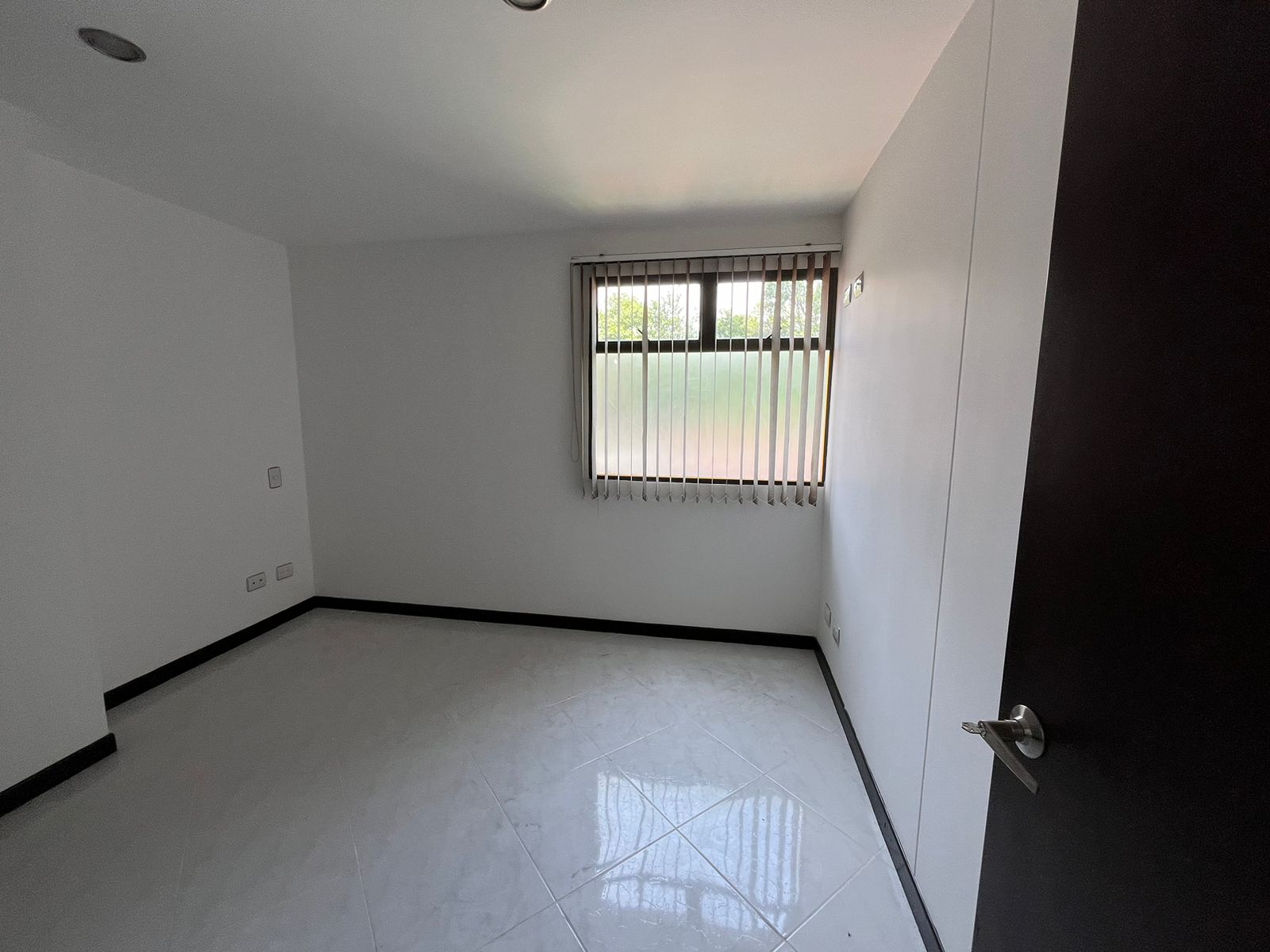 Apartamento en arriendo en El Portal, Envigado · foto 7 de 13