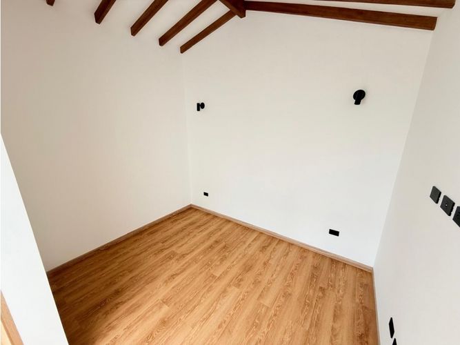 Casa de 2 alcobas en venta en La Ceja, 124 m² · foto 7 de 10