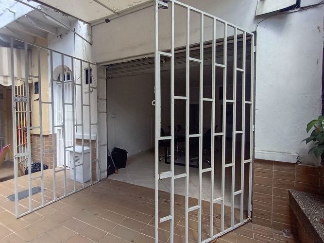 Local en arriendo en Laureles, Medellín, 24 m² · foto 13 de 13