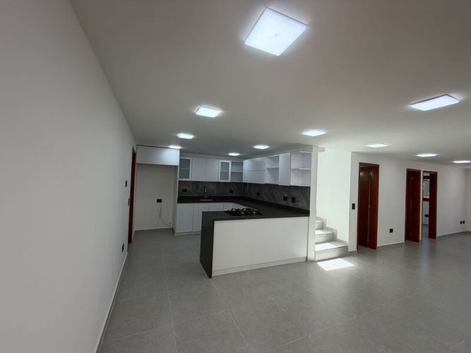 Casa de 3 alcobas en venta en La Ceja, 182 m² · foto 4 de 19