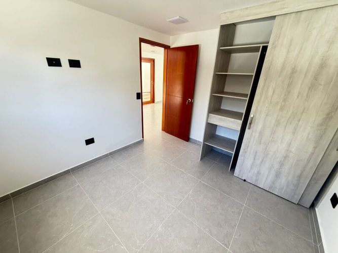 Casa de 3 alcobas en venta en La Ceja, 182 m² · foto 8 de 19
